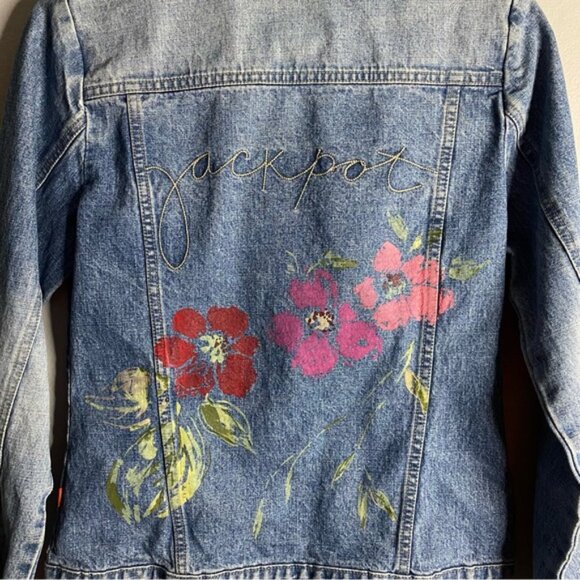 Jackpot by Carli Gry Women's Floral Graphic Print Denim Jacket - Picture 9 of 11